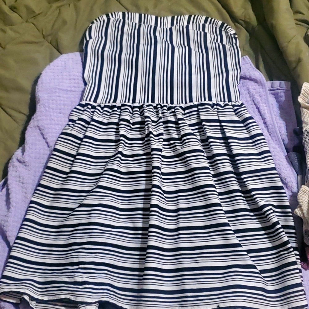 Charlotte Russe Large black and white strapless dress